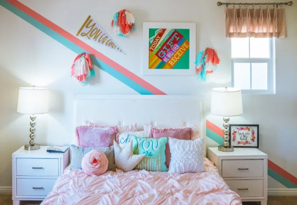 desain kamar tidur anak perempuan minimalis sederhana penuh warna