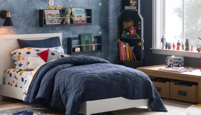 kamar set anak laki minimalis biru dark