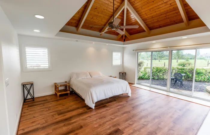 desain Kamar Tidur Minimalis Kayu Hangat