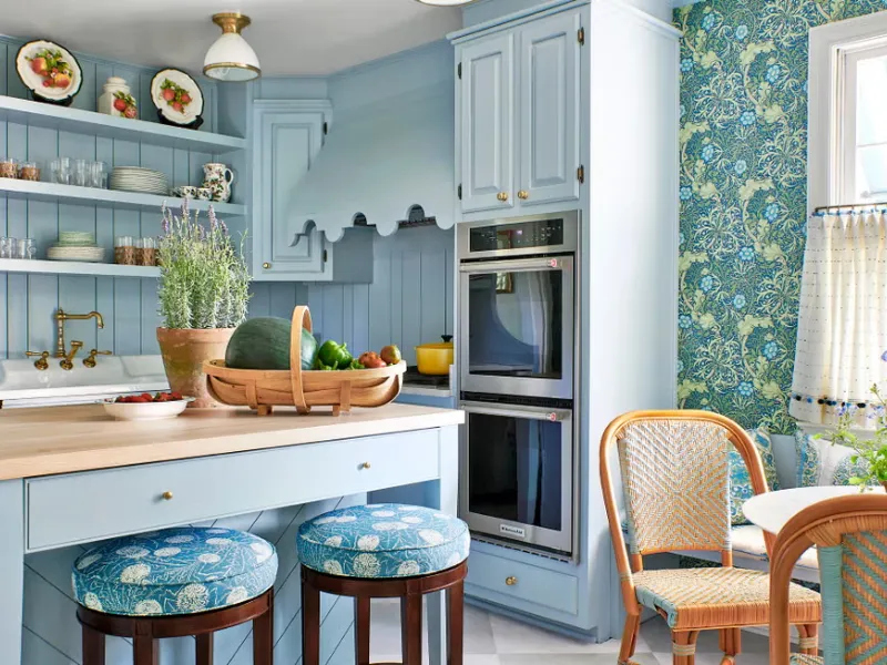 tips memilih warna biru muda dapur